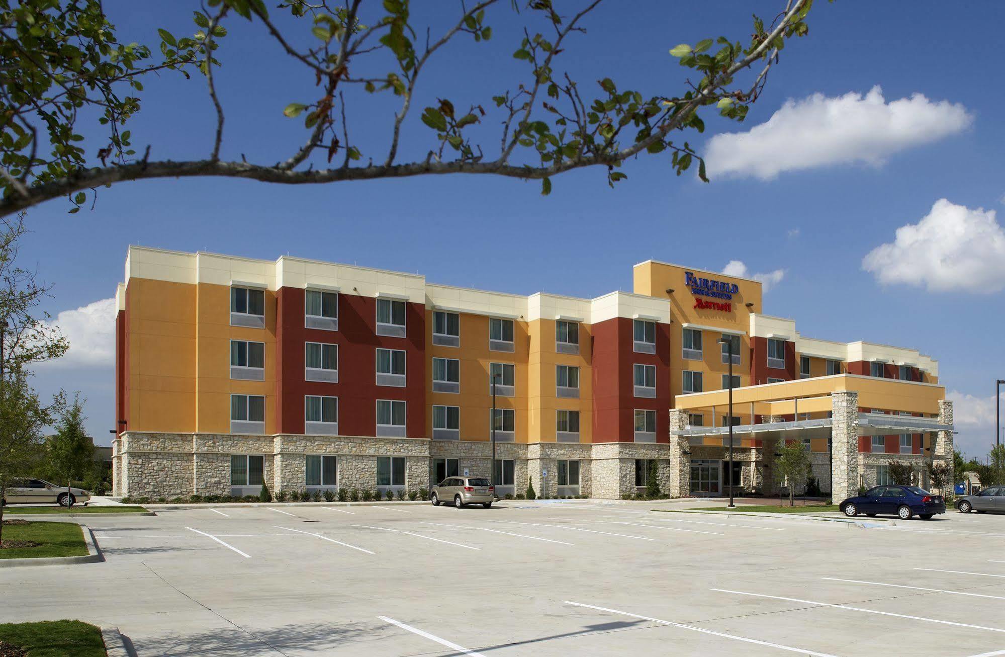 Fairfield Inn & Suites By Marriott Dallas Plano The Colony Exterior foto